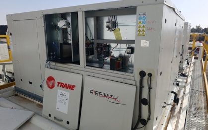 Mise en service de trois rooftops Airfinity – IC038 ST , d’une puissance frigorifique de 48 kW par unité, soit une puissance totale installée de 144 kW, sur le site ENAFOR – KERUI US à Hassi Messaoud Wiliya de Ouargla